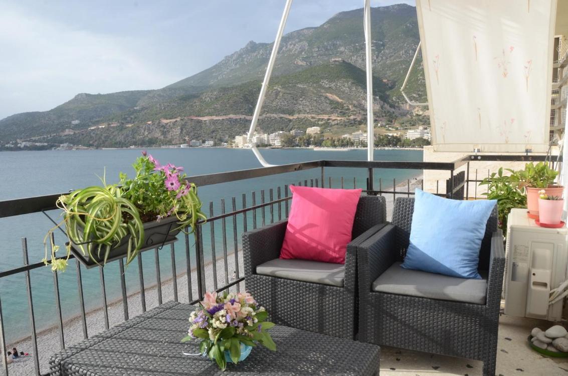 Captain'S Home Loutraki Luaran gambar