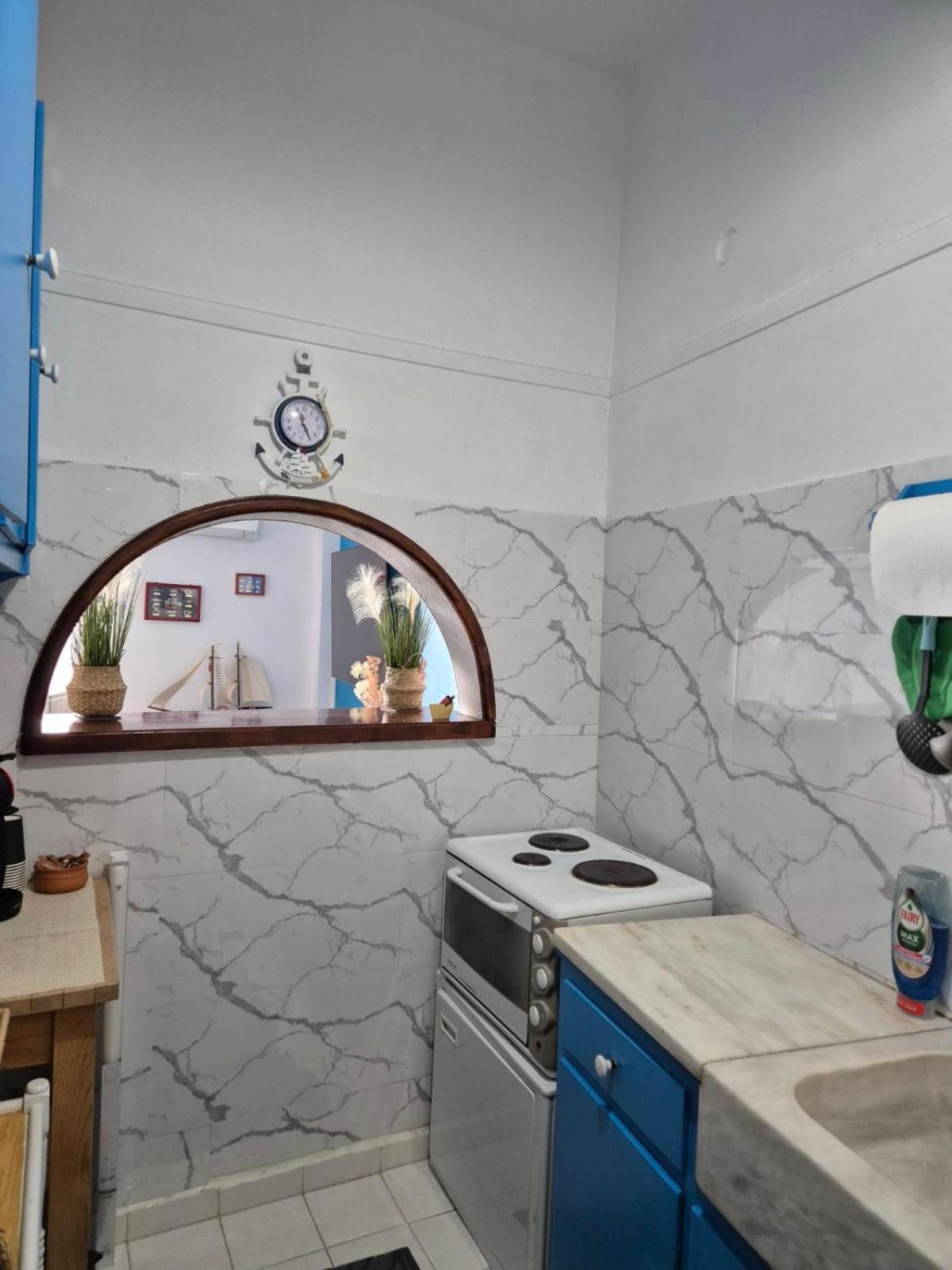 Captain'S Home Loutraki Luaran gambar